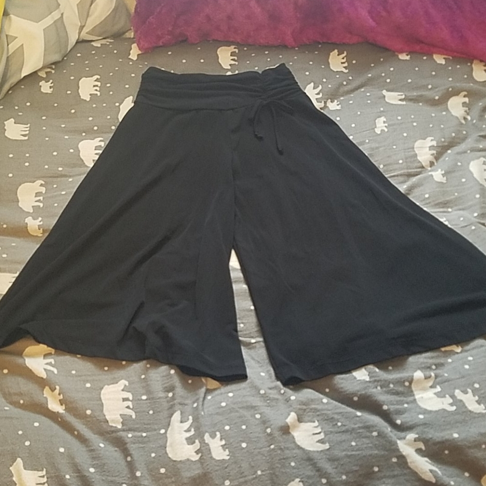 Girls dress pant capris